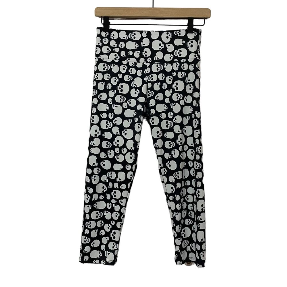Onzie Capri Skull Pant - Black/White - S/M